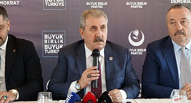 Destici: Emperyalist devletler, Suriye'den çıkmadan elbette Türkiye de çıkmayacaktır