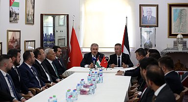 Destici'den Filistin Ankara Büyükelçiliği'ne taziye ziyareti