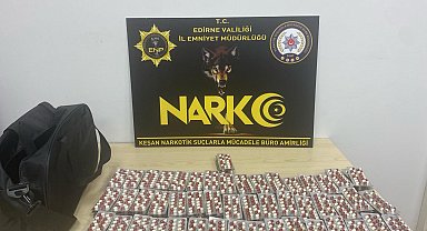 Edirne'de 3 bin 53 uyuşturucu hap ele geçirildi, 5 tutuklama