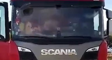 Edirne'de çakarlı kamyonun sürücüsüne 6 bin 439 lira ceza