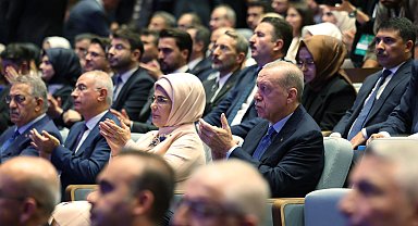 Emine Erdoğan'dan AK Parti'nin 23'üncü kuruluş yıl dönümüne ilişkin paylaşım