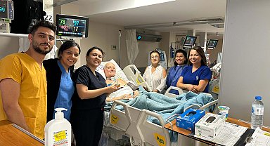 Entübe edilen, 2 kez kalbi duran 73 yaşındaki hasta 7,5 ay sonra taburcu oldu