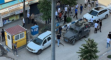 Ev sahibi kiralamaktan vazgeçti; taşlı sopalı kavgada 5 kişi yaralandı