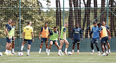 Fenerbahçe, Lille maçının hazırlıklarını tamamladı