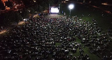 Filenin Sultanları, Bursa'da dev ekranlarda izlendi