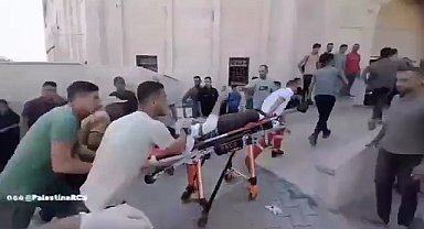 Filistin Kızılayı: İsrail'in sivillerin sığındığı kampa düzenlediği saldırıda 1 kişi öldü, 11 kişi ağır yaralandı