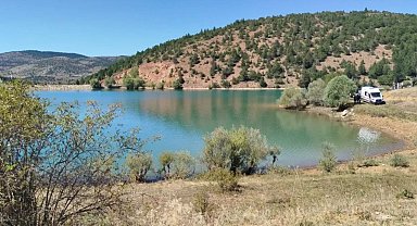 Gölette boğulma tehlikesi geçiren 3 torununu kurtardı, kendisi öldü