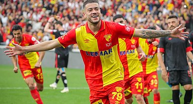 Göztepe golcü ve kaleci bekliyor