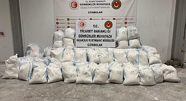 Gürbulak Gümrük Kapısı'nda 2,2 ton pudraya emdirilmiş metamfetamin ele geçirildi