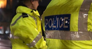 İngiltere'de ırkçılık karşıtı gruplar da sokağa indi