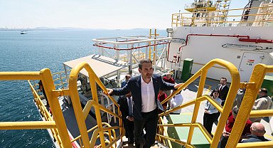 İstanbul - Abdülhamid Han sondaj gemisi Karadeniz'e doğru yola çıktı