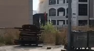 İstanbul - Arnavutköy'de fabrika yangını-1