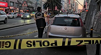 İstanbul-Bayrampaşa'da otizmli genç 5'inci kattan otomobilin üzerine düştü