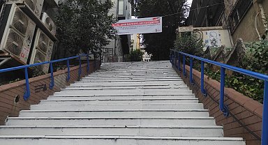 İstanbul - Beyoğlu'nda Filistin bayrağı çizilen merdivenler belediye tarafından beyaza boyandı