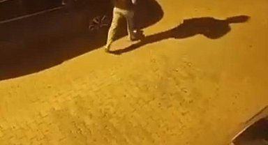 İstanbul- Esenyurt'ta tekmeli yumruklu kavga kamerada