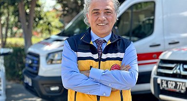 İstanbul - İstanbul'un acili ona emanet: Komşusuyla tartışan ambulansı arıyor