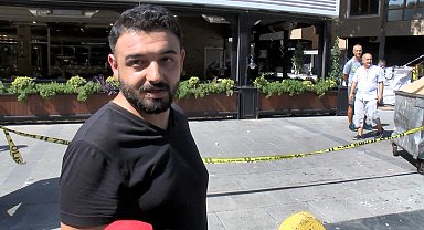 İstanbul - Kadıköy'de park halindeki kamyonete arkadan çarptı