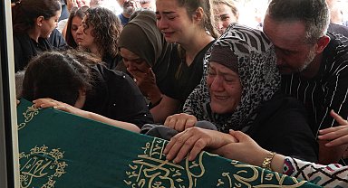 İstanbul - Sarıyer'de öldürülen 16 yaşındaki Emir son yolculuğuna uğurlandı