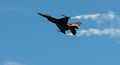 İstanbul - SOLOTÜRK'ten Yenikapı'da 30 Ağustos gösterisi