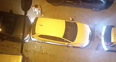 İstanbul - Sultangazi'de eski sevgilisine dehşeti yaşattı: Takip edip aracına çarptı, darbedip kaçtı