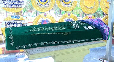 İstanbul - Türkiye'nin ilk kadın beyin cerrahı Aysima Altınok son yolculuğuna uğurlandı