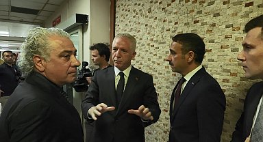 İstanbul - Vali Gül: Adli ve idari süreçler devam ediyor Ziyaret görüntüsüyle geniş haber