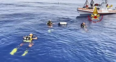 İtalya'da yelkenli tekne battı: 1 ölü, 7 kayıp, 15 kişi kurtarıldı