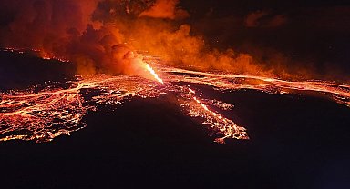 İzlanda'da yanardağ patlaması: Aralık'tan bu yana 6'ıncı kez patladı