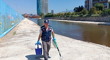 İzmir'de balık ölümleri için Mobil Su ve Atık Su Laboratuvarı'nda incelenmek üzere numune alındı