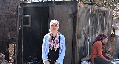 İzmir'deki yangında evleri yananlar, yaşadıklarını anlattı