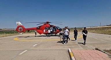Kalp krizi geçirdi, ambulans helikopterle hastaneye yetiştirildi