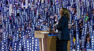 Kamala Harris, başkan adaylığını resmen açıkladı