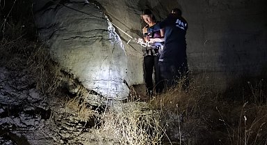 Kapadokya'da vadide kaybolup, mahsur kalan 5 turist kurtarıldı