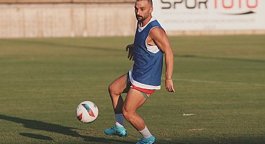 Karşıyaka Cenk Ahmet'e güveniyor