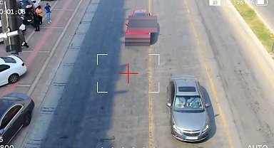 Kucağında çocukla araç kullanan sürücüye ceza