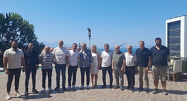 Kuşadasıspor'da yeni yönetimden işbaşı