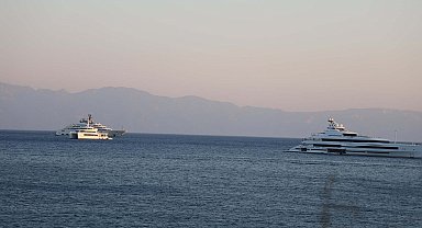 Manchester City'nin sahibi Şeyh Mansur ile Bill Gates'in yatları Bodrum'da