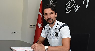 Manisa FK'da Alperen imzayı attı