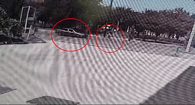 Otomobilin çarptığı Sultan ağır yaralandı; kaza kamerada