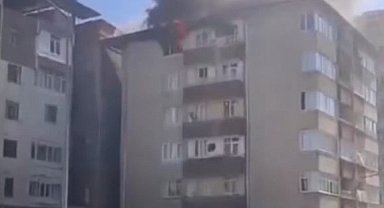 Prizde unutulan şarj aleti yangına neden oldu