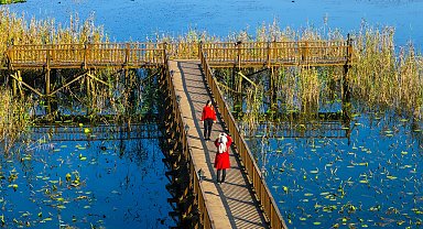 Renklerin buluştuğu göl, Efteni