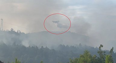 Rusya'dan kiralanan Be-200 amfibi yangın söndürme uçağı, Yalova'daki yangında 58 ton su attı