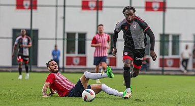 Samsunspor, hazırlık maçında 1461 Trabzon FK'yı tek golle geçti