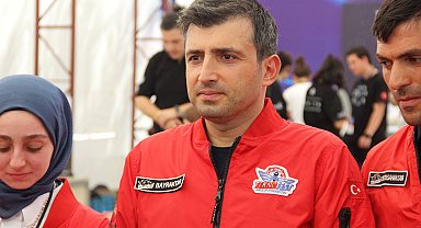 Selçuk Bayraktar: Türkiye ileride kendi süper hızlı trenlerini üretip dünyaya da satan bir ülke olacak