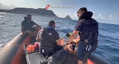 Sicilya'da batan yelkeni tekneden 5 kişinin cansız bedeni çıkarıldı