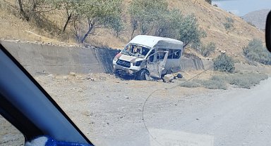 Şırnak'ta maden ocağına ait minibüste patlama: 1 ölü, 2'si ağır 8 yaralı