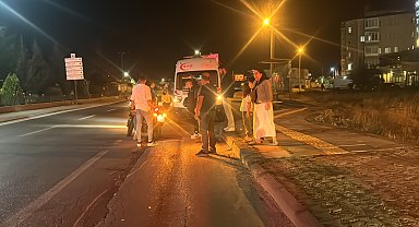 Sivas'ta motosikletin çarptığı yaya ağır yaralandı