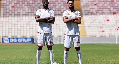 Sivasspor 2 futbolcu ile sözleşme imzaladı