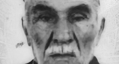 Tamir etmeye çalıştığı traktörün altında kalarak öldü