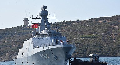 TCG Kınalıada Korveti, 4,5 aylık görev süresini tamamlayarak İzmir Foça Üs Komutanlığı'na döndü